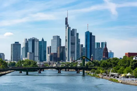 Cheap flights to Frankfurt, Germany